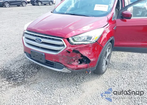 2017 Ford Escape Se z USA, uszkodzony, nr VIN 1FMCU9GD7HUD54564